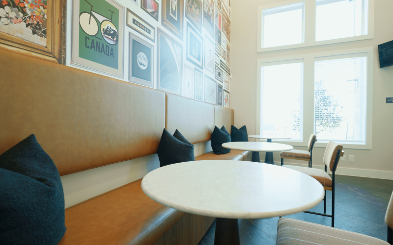 Coffee lounge banquet seating